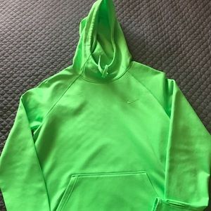 Nike women's therma fit hoodie